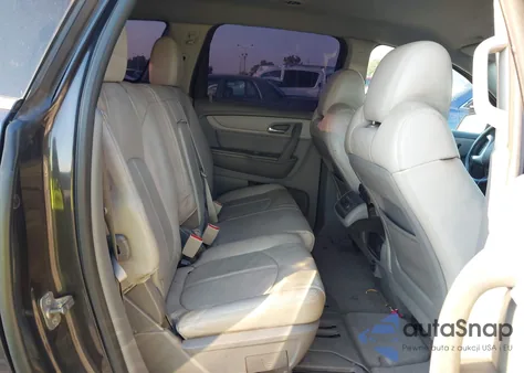 2015 Chevrolet Traverse 2Lt z USA, uszkodzony, nr VIN 1GNKRHKD6FJ374121